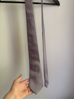 Giorgio Armani Lavender Geometric Silk Tie